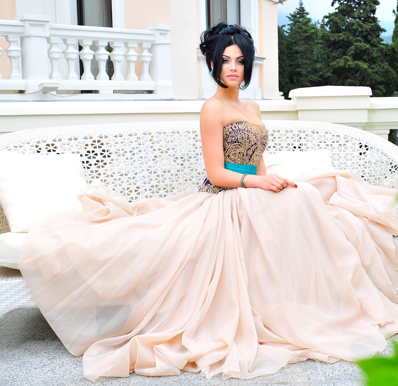 Мои услуги - это насыщенные моменты удовольствия, которые я гарантирую тебе. Забудь о повседневности и окунись в мир страсти и разврата со мной. Я создам атмосферу релаксации и удовольствия, чтобы все твои фантазии стали реальностью. 🌟
У меня есть много возможностей, чтобы удовлетворить твои самые глубокие желания. Я могу быть твоей страстной любовницей или подругой на время. Я открыта для экспериментов и готова исполнить все твои фантазии. 💋
Если ты хочешь узнать больше обо мне, посмотри мои фото, чтобы увидеть мою привлекательную внешность и соблазнительные формы. Я гарантирую, что ты не останешься равнодушным. 📸
У меня много довольных клиентов, которые оставляют положительные отзывы обо мне и моих услугах. Моя умелая работа и страсть, с которой я подхожу к каждой встрече, оставляют незабываемые впечатления. 💯
Не упускай возможность окунуться в мир наслаждения и безумной страсти вместе со мной. Сделай шаг к незабываемым встречам и свяжись со мной прямо сейчас. Жду тебя в Москве, чтобы создать незабываемые моменты вместе. 💫 29185, 20 лет