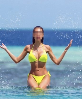 Сладкая и страстная красотка приглашает в гости и готова окунуть тебя в мир наслаждения и удовольствия. Жду звонка от состоятельного джентльмена. 5555, 25 лет